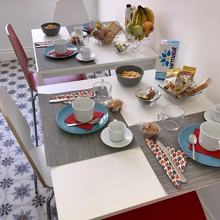 Bed & Breakfast Dimora Nesis Naples