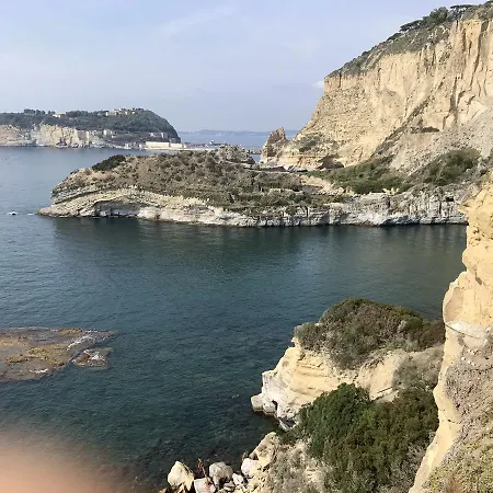 Dimora Nesis * Naples