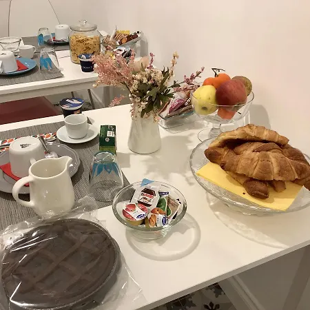 Dimora Nesis Bed & Breakfast *